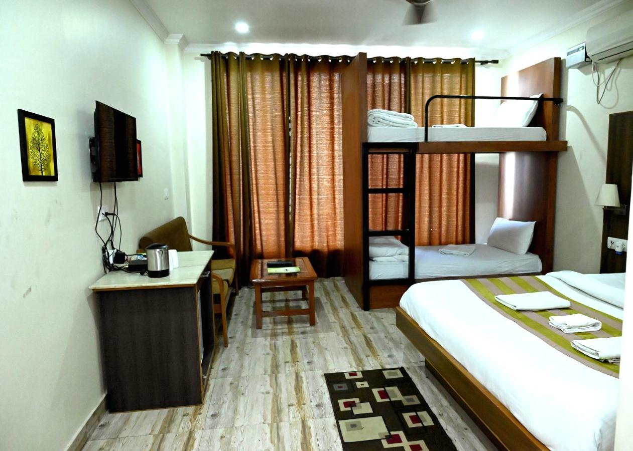 Hotel Peepal Tree Rishikesh Exterior photo