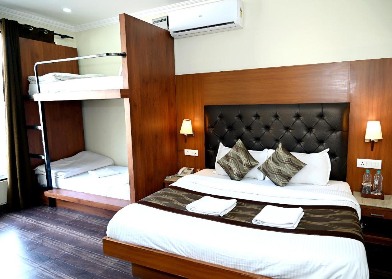 Hotel Peepal Tree Rishikesh Exterior photo