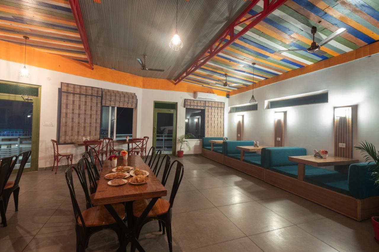 Hotel Peepal Tree Rishikesh Exterior photo