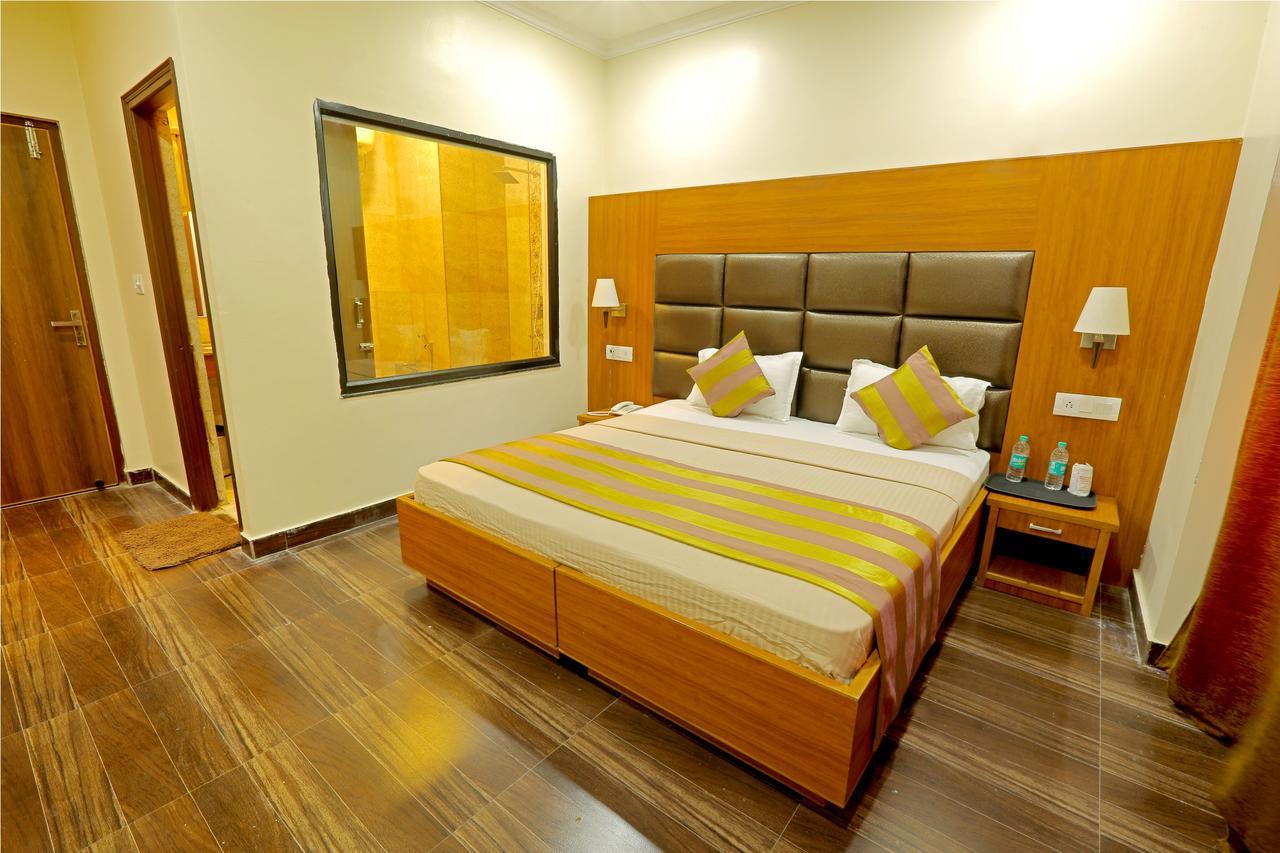 Hotel Peepal Tree Rishikesh Exterior photo