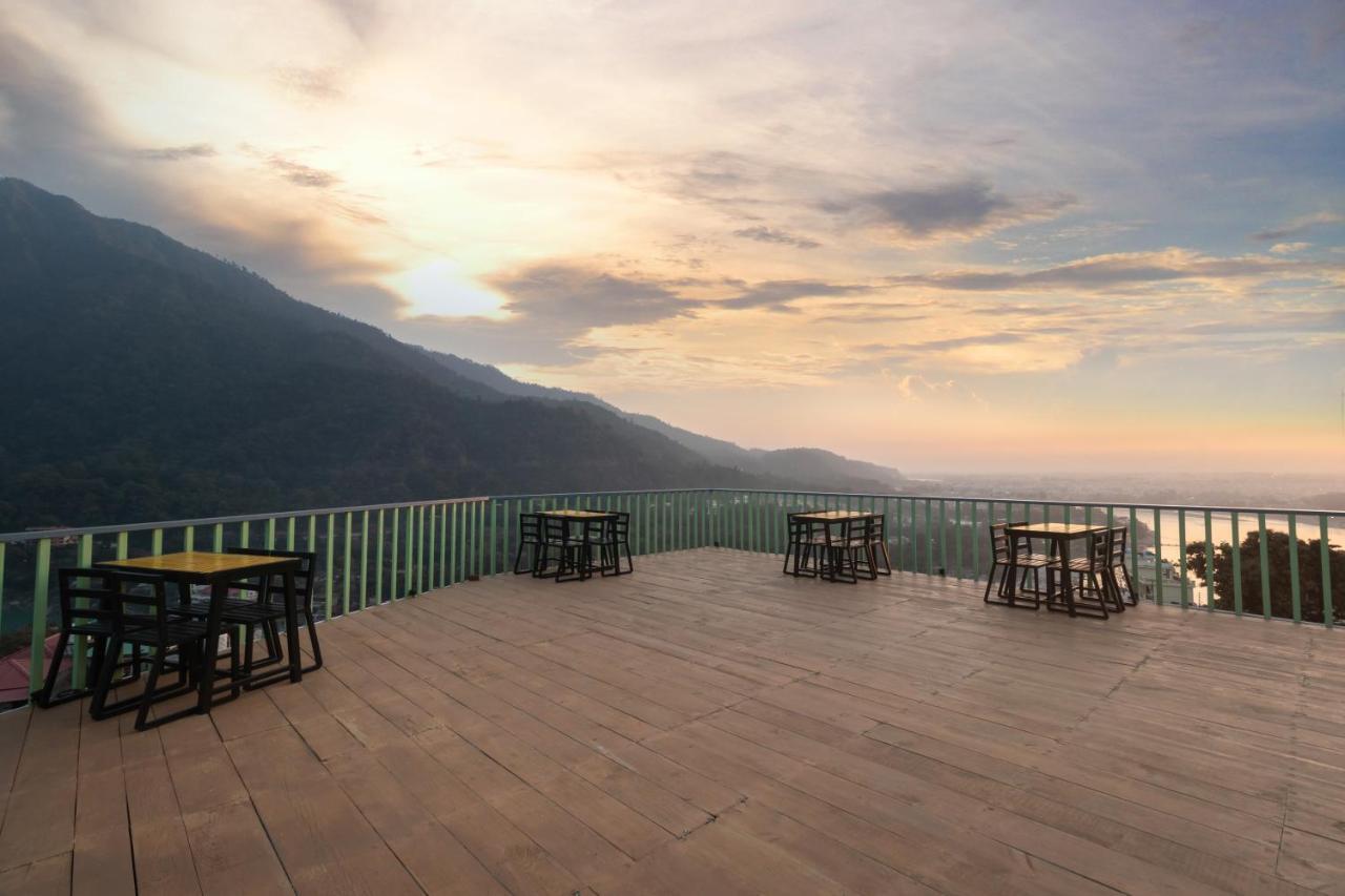 Hotel Peepal Tree Rishikesh Exterior photo