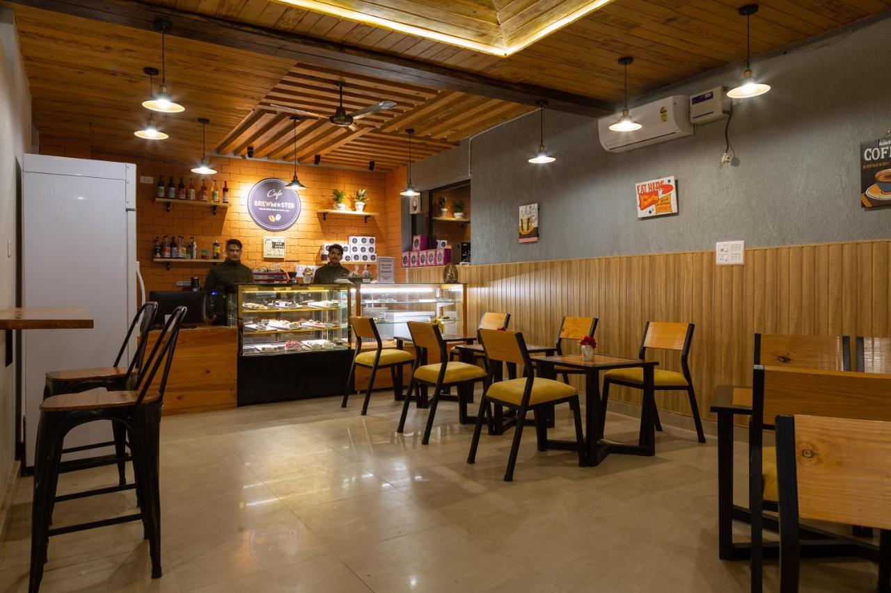 Hotel Peepal Tree Rishikesh Exterior photo